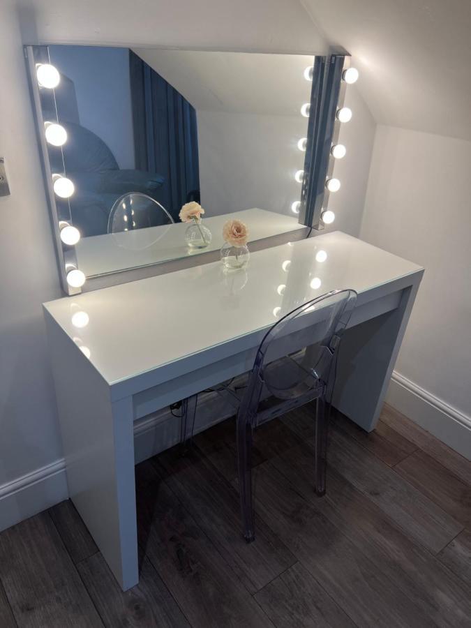 Luxury Double Room W/ Private Bathroom EDI Eksteriør bilde