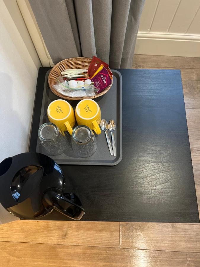 Luxury Double Room W/ Private Bathroom EDI Eksteriør bilde